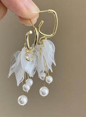S925银针超仙甜美花瓣珍珠流苏耳环耳坠耳钉设计感气质度假风耳饰
