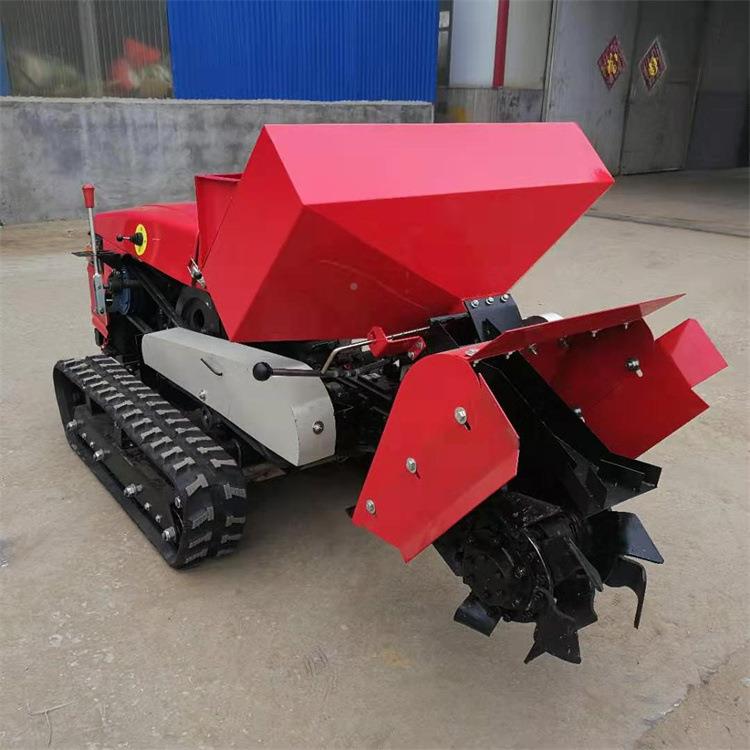 用诚峰园田园管理机XWL果35马式力农履带多功能开沟施肥埋肥一体