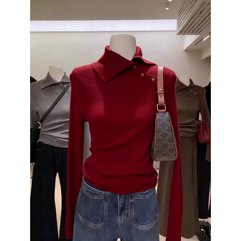 红色不规则翻领针织衫女秋冬高级感修身亲肤内搭毛衣高领打底上衣