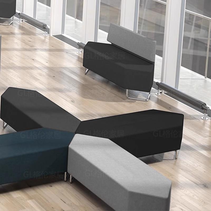 北欧现代简约宾馆酒店大厅公司前台休息区模块拼接沙发展厅服装店