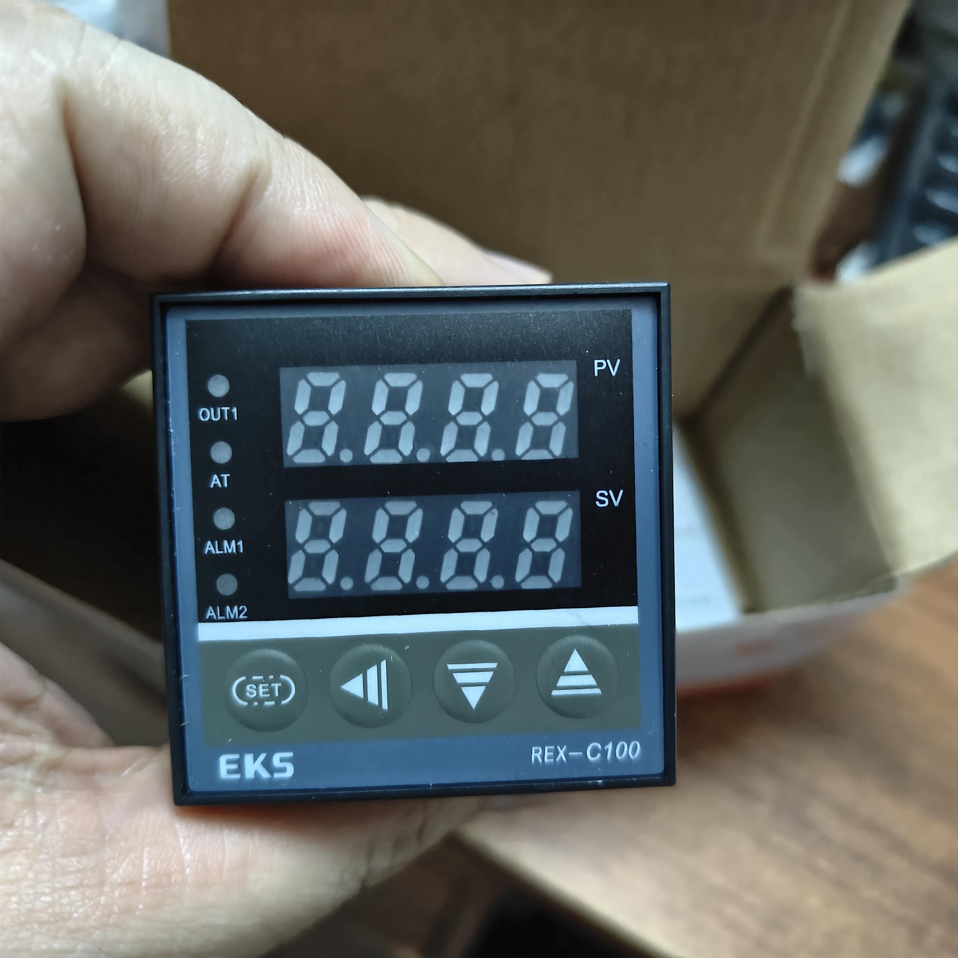 EKS 48款数显智能温控表 REX-C100 FK02-VAN (K型400/固态SSR)