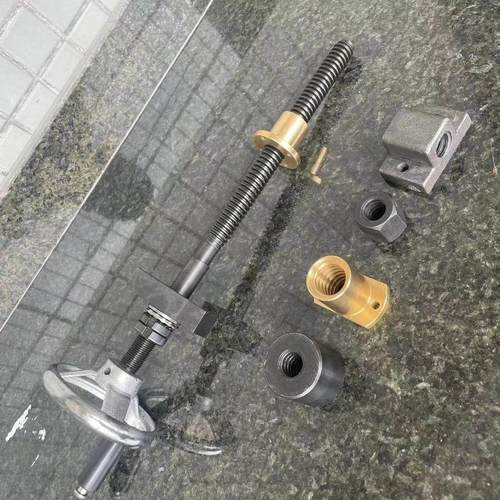 T型丝杆套装带手轮螺母梯形螺杆手摇升降丝杠传动夹具螺杆T18/T25