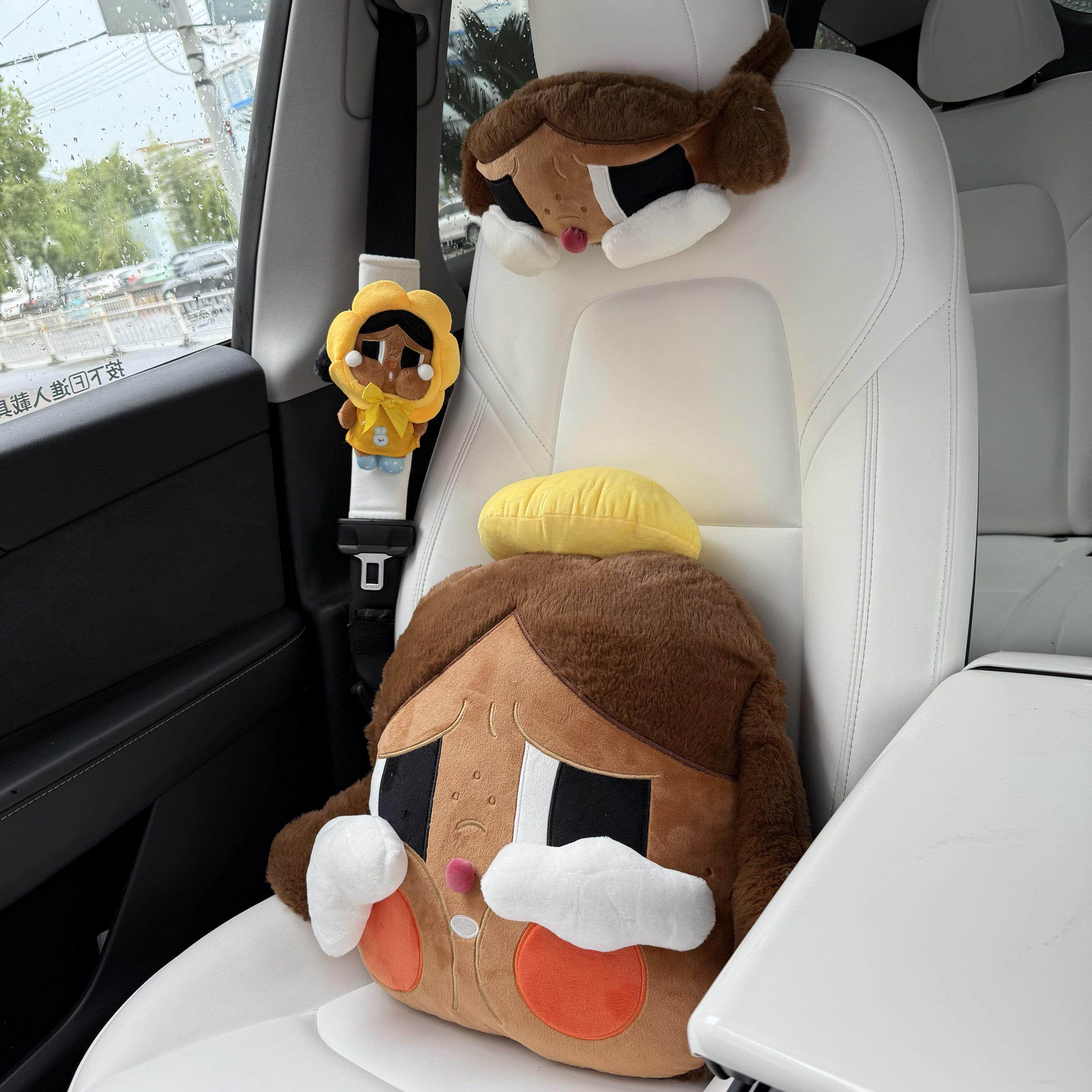 泡泡哭娃汽车头枕护颈枕可爱卡通毛绒公仔靠枕车用装饰新车礼物