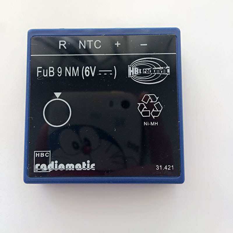FUB 9NM电池行车吊车升高车遥控器电池HBC充电6V无线遥控器电池盒