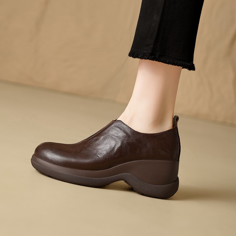 25春新款真皮厚底圆头英伦风小皮鞋女坡跟松糕底羊皮显瘦懒人单鞋