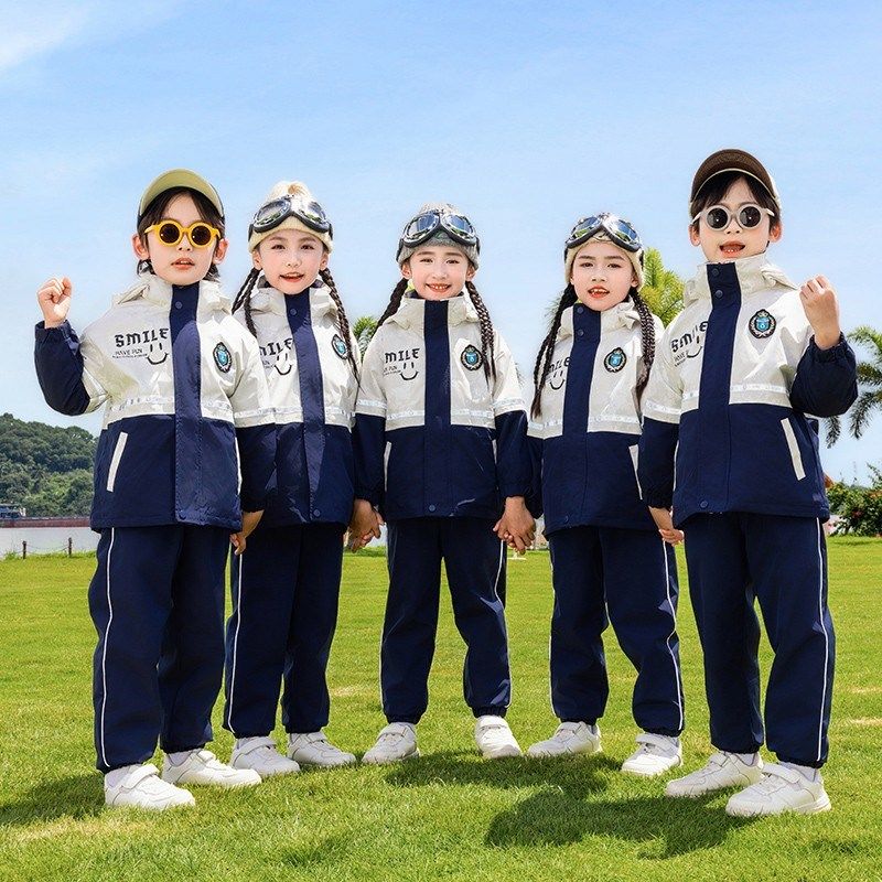 幼儿园园服春秋装冲锋衣三件套一年级小学生班服冬季校服套装防寒