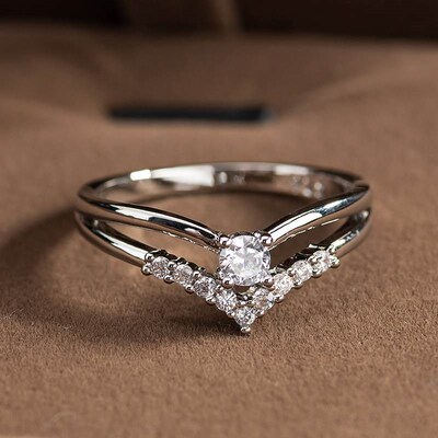 New Silver Color Cubic Zircozn Engagement Classic Rings for