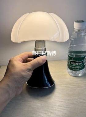 20250302意大利蝙蝠台灯书房设计v床头创意氛围a灯复古中古intg师