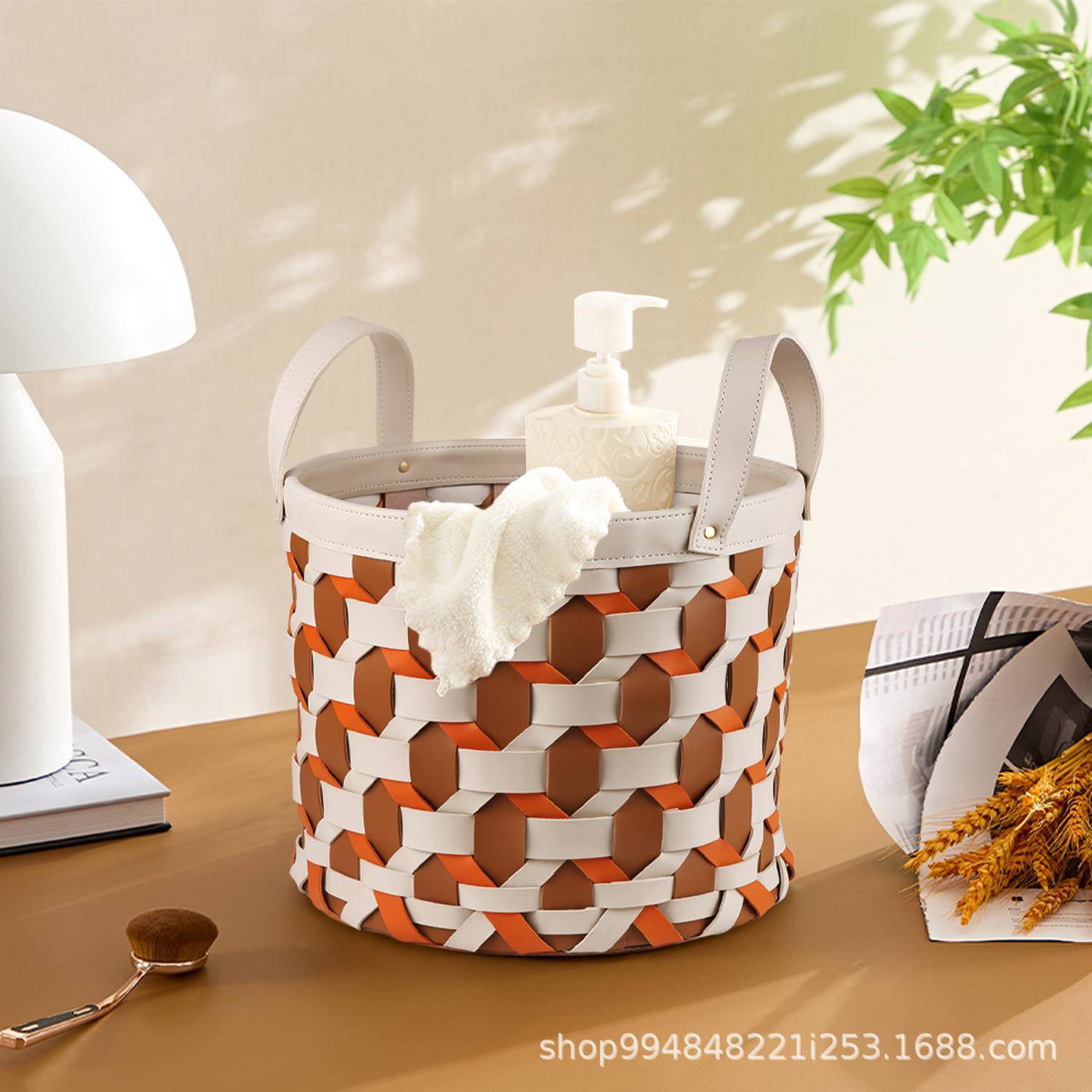 编织马鞍皮革收纳革篮脏衣篓杂皮物置纳物收纳筐带LIB手提收纳收