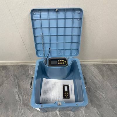 太阳能锦鲤鱼池自动喂食机插电喂鱼器定时定量喂鱼机器投饵机