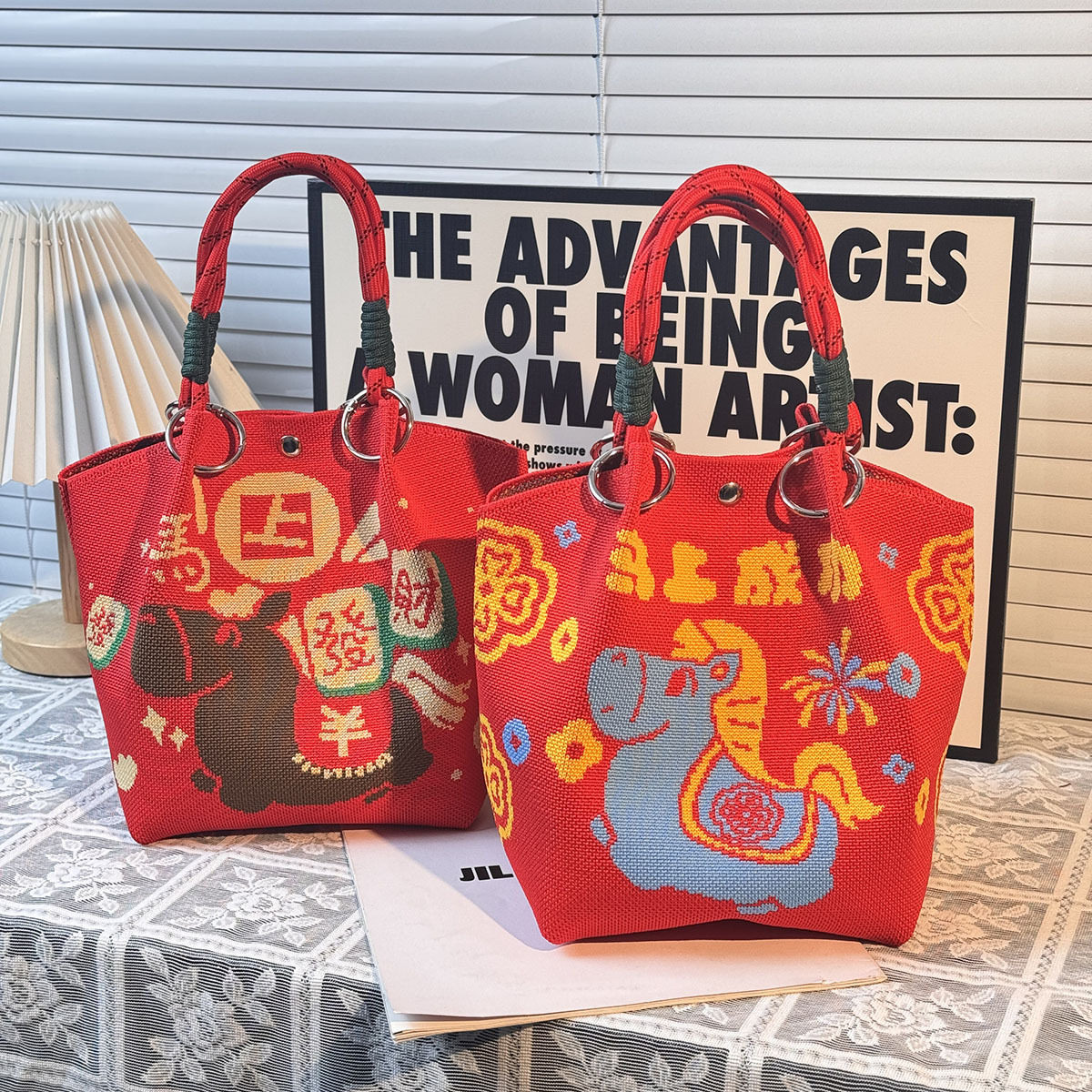 新款马年马到成功针织手提包公司社区年会送礼礼品袋红色礼品包包