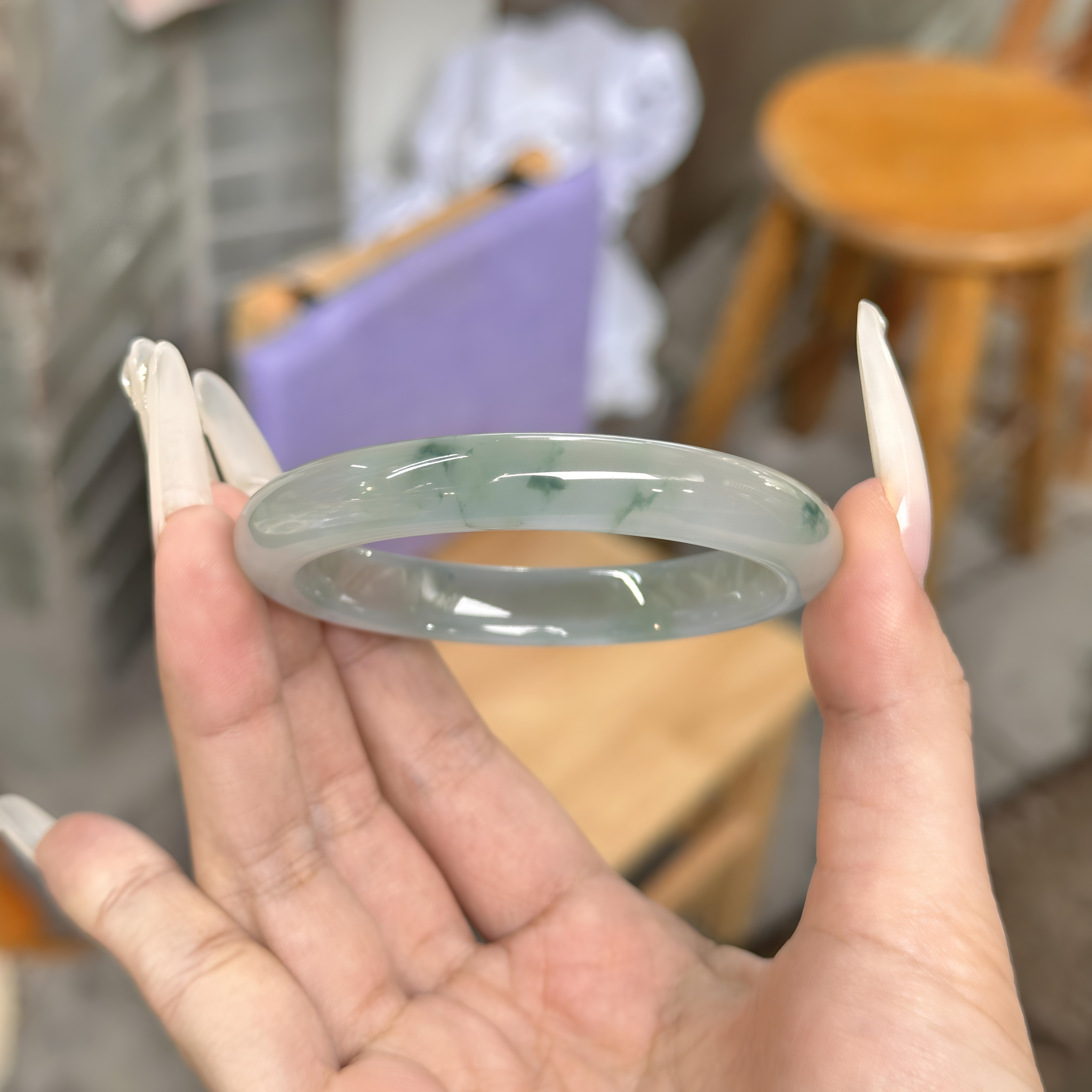 玉长情【百花系列】缅甸老坑翡翠玉手镯冰种绿飘花冰透玉镯子处理