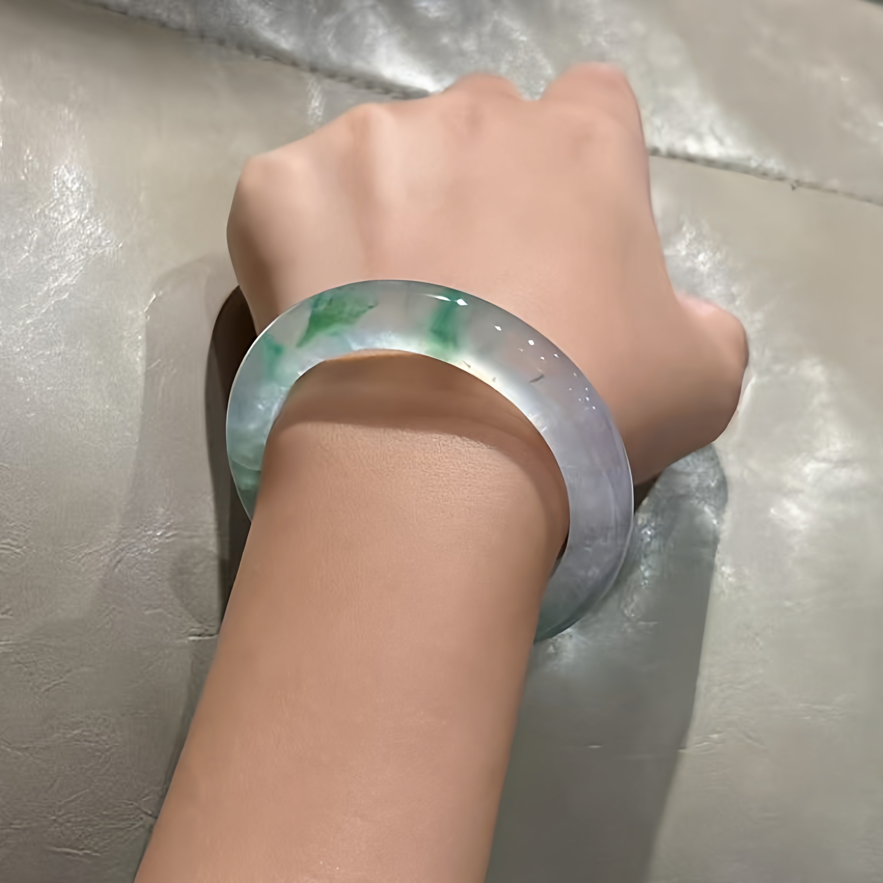 玉长情【百花系列】缅甸翡翠手镯冰种冰透飘花玉手镯正圈女款处理