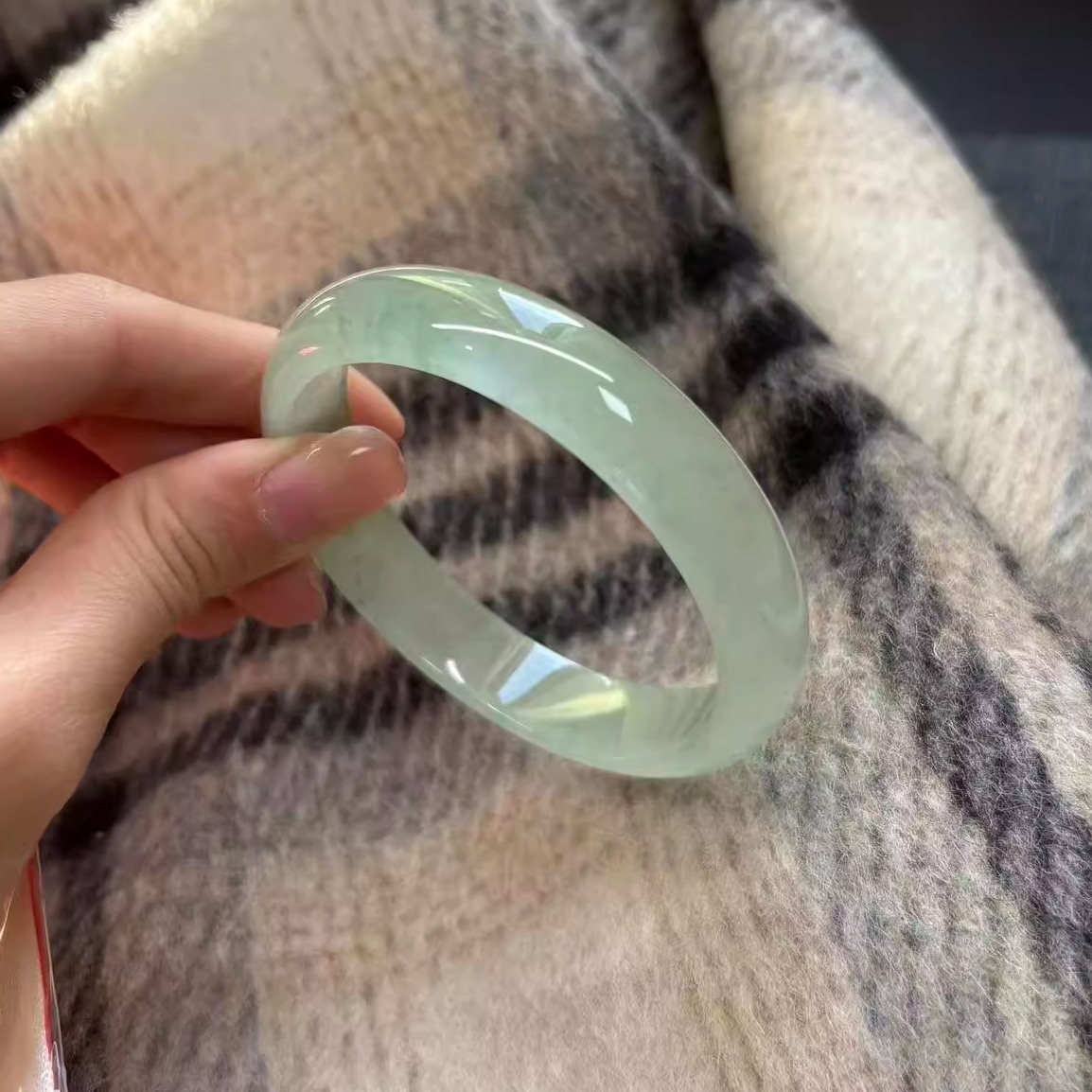 玉长情【丹青系列】冰种翡翠玉手镯子贵妃镯油青飘花翡翠玉石处理