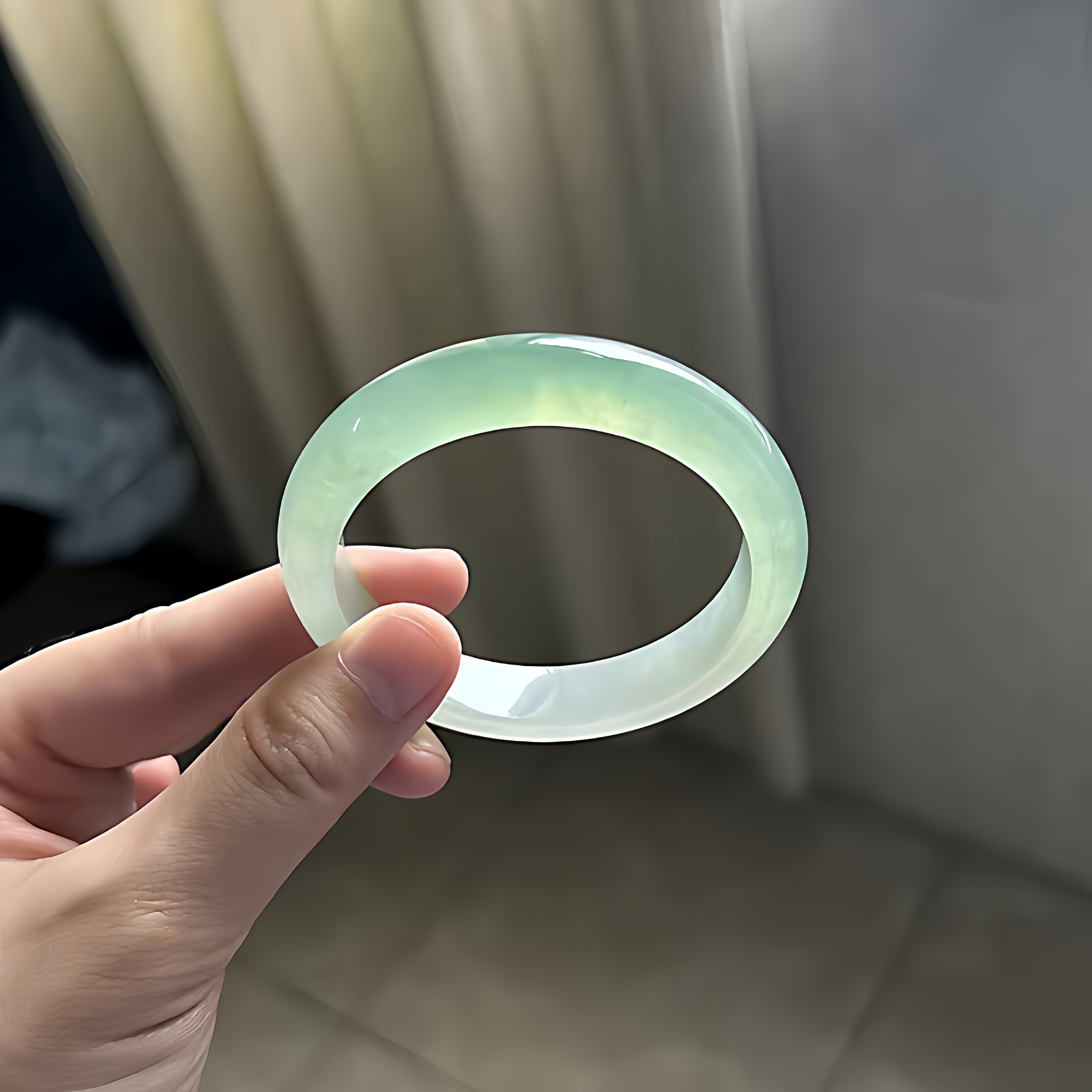 玉长情【绿枝系列】高端缅甸翡翠冰种飘花玉手镯子浅绿正品女处理