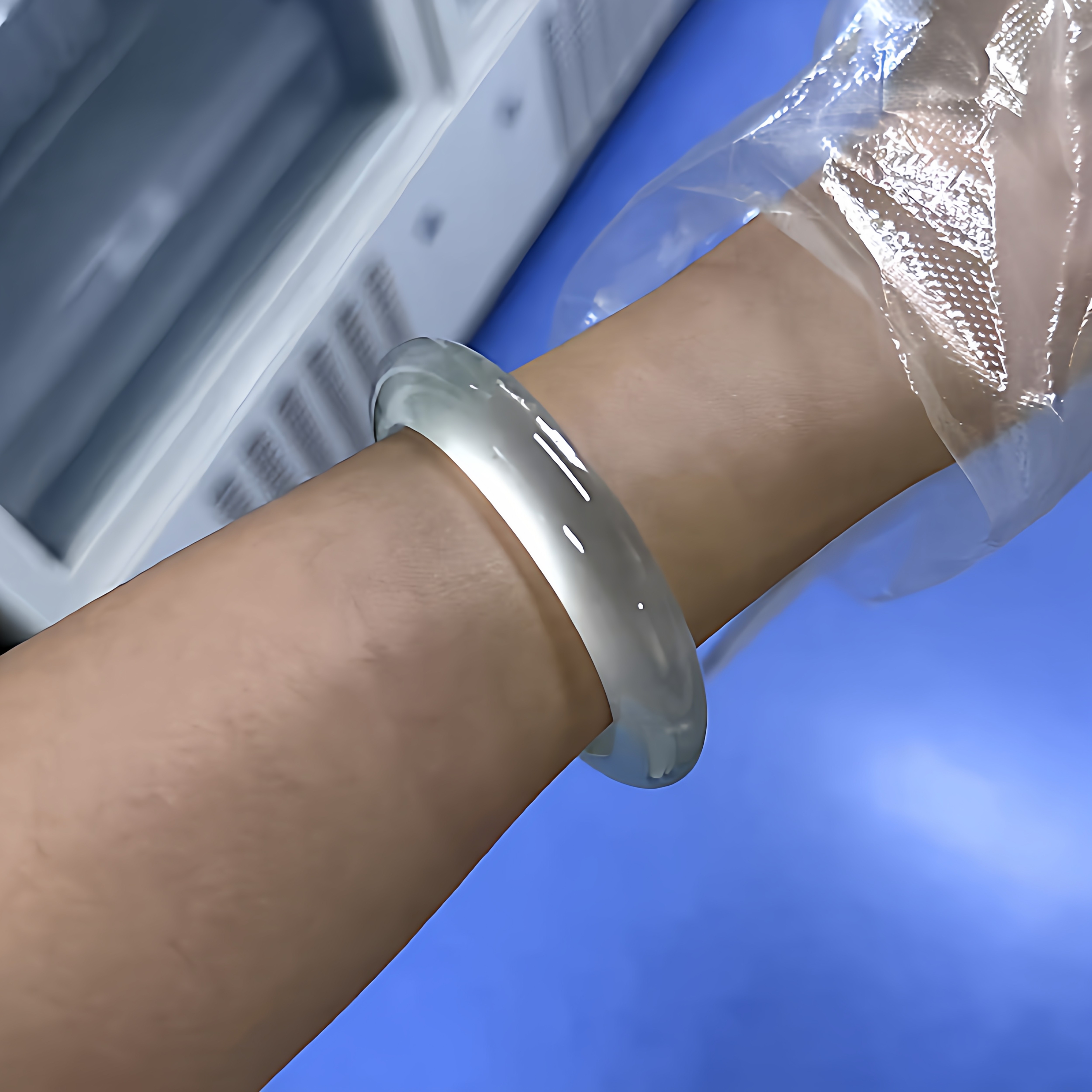 玉长情【清丽系列】缅甸翡翠正品玉手镯子冰种纯色飘花真玉石处理