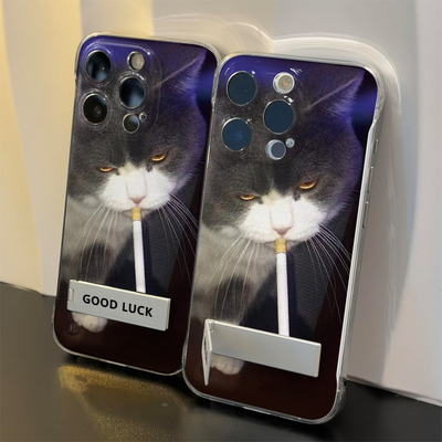 手机壳带支架13卡通超薄14PLUS透明硬iPhone16趣味叼烟猫咪OPPOFINDX9适用苹果15无边框小米17高级感12ProMax