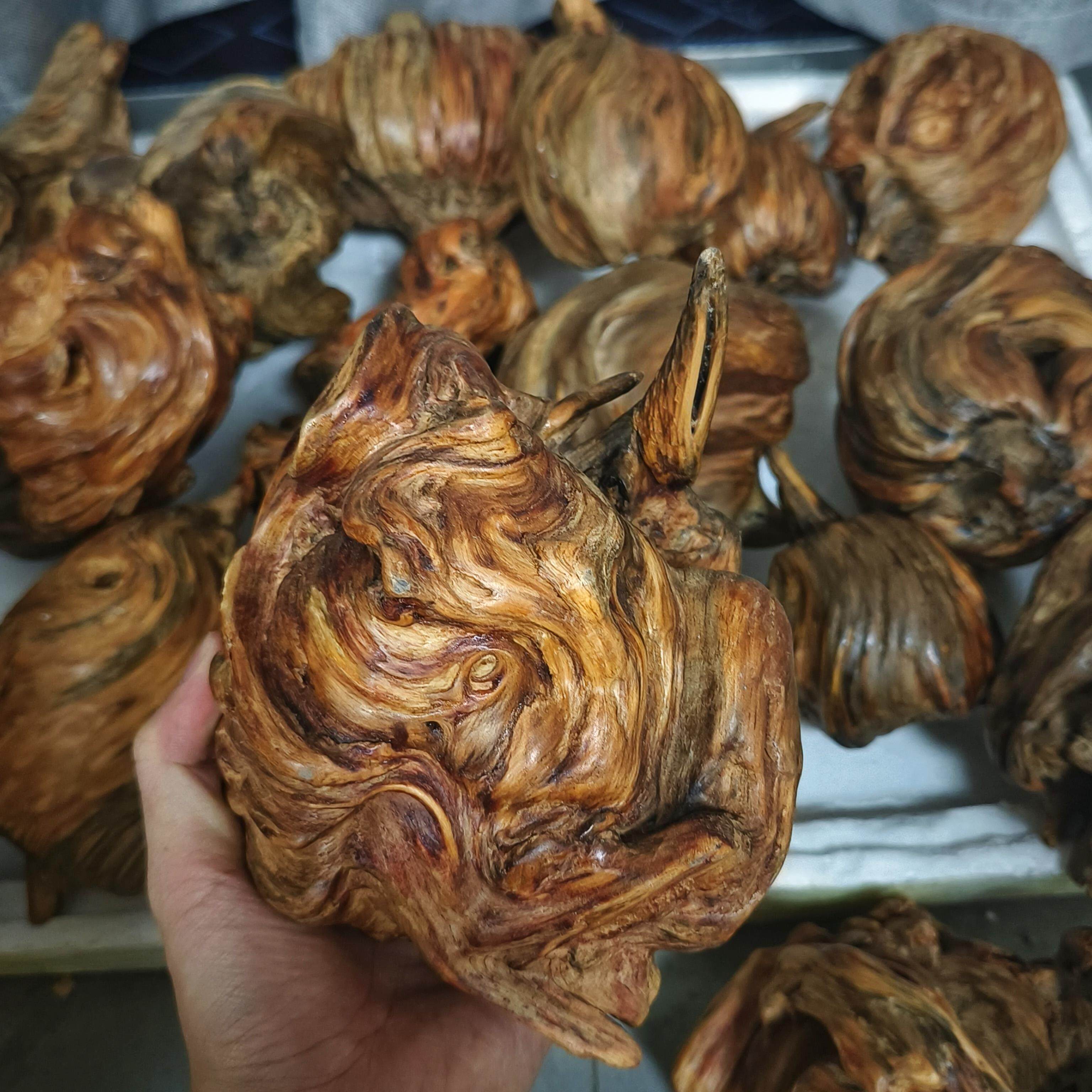 采购产品根雕饰品，琥珀木，松木名子，天然原木，风化木，石榴土