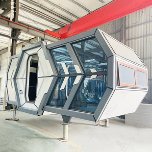 鲁班筑星云C30科幻感太空舱 沉浸体验电竞主题民宿 全息智慧驿站