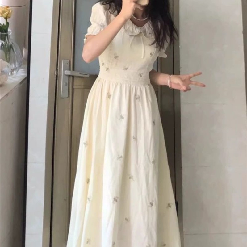 碎花连衣裙女2025新款夏日仙气少女森系长裙气Q质多巴胺穿搭公主