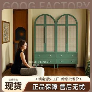 家用衣柜实木衣柜侘寂风简约轻奢双门储物柜民宿家用藤编实木衣柜