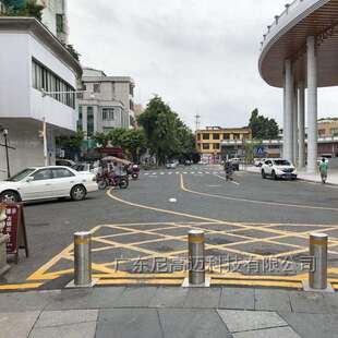 半自动升降防撞柱,广州沙湾古镇车道管理液压升降路桩,学校电动桩