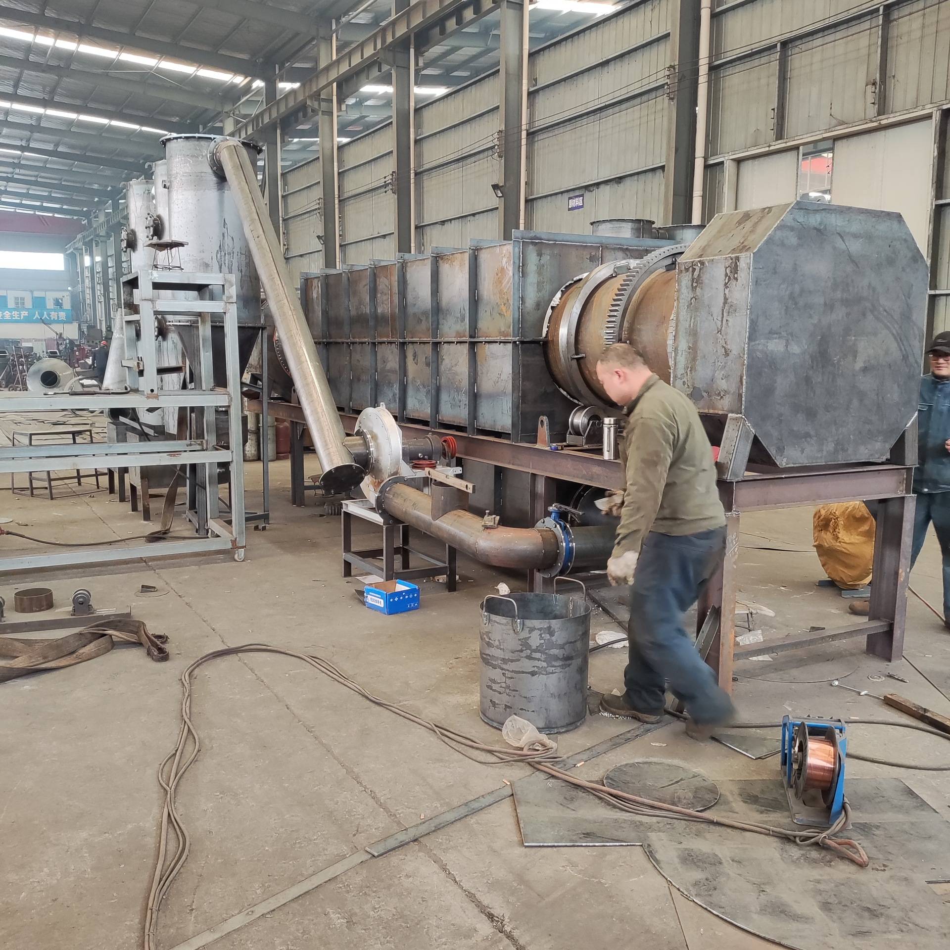 大型不锈钢连续式炭化炉碳化秸秆稻壳花生壳等原料做烧烤木炭机