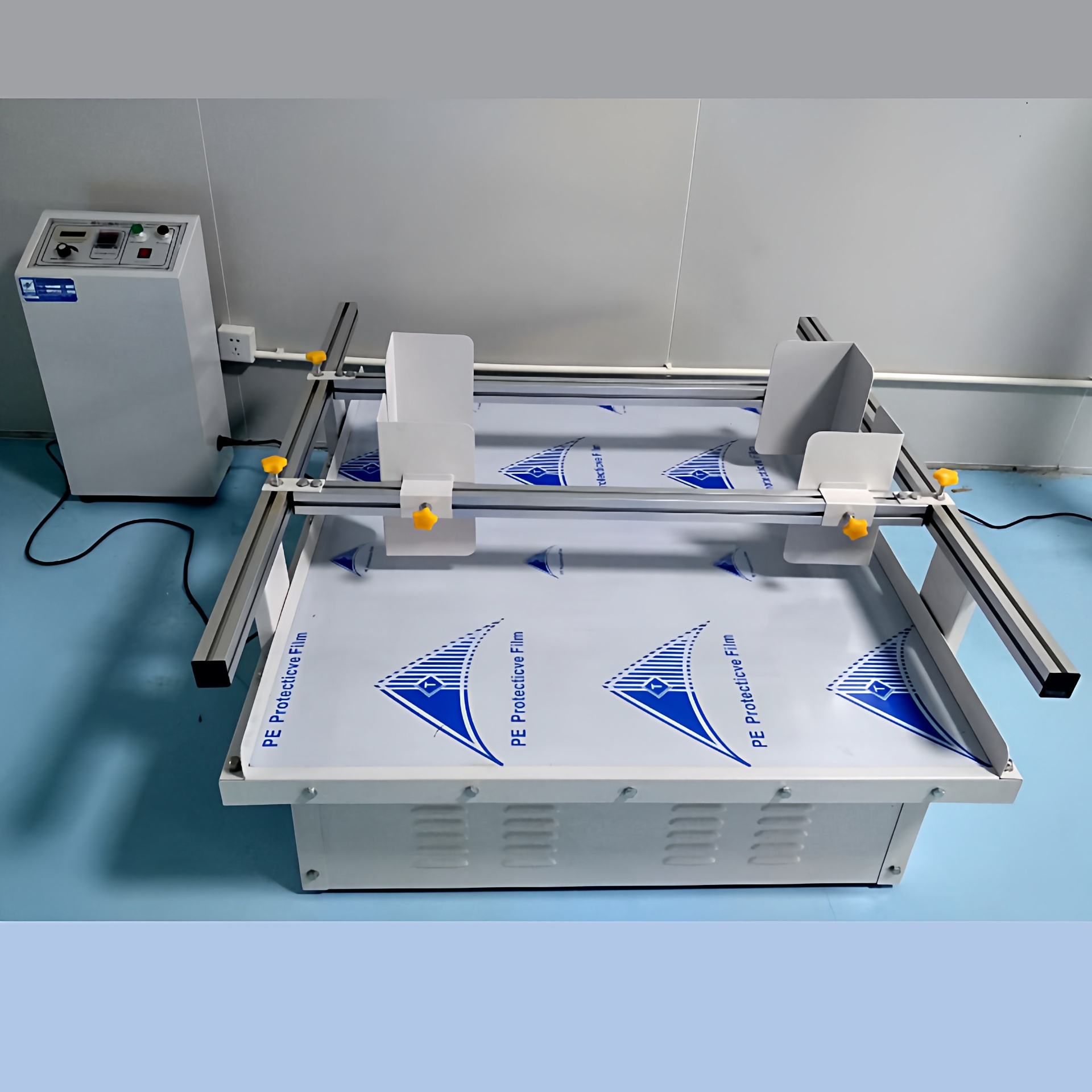 模拟汽车运输振动台纸箱包装震动台跑马式振动试验台垂直试验机