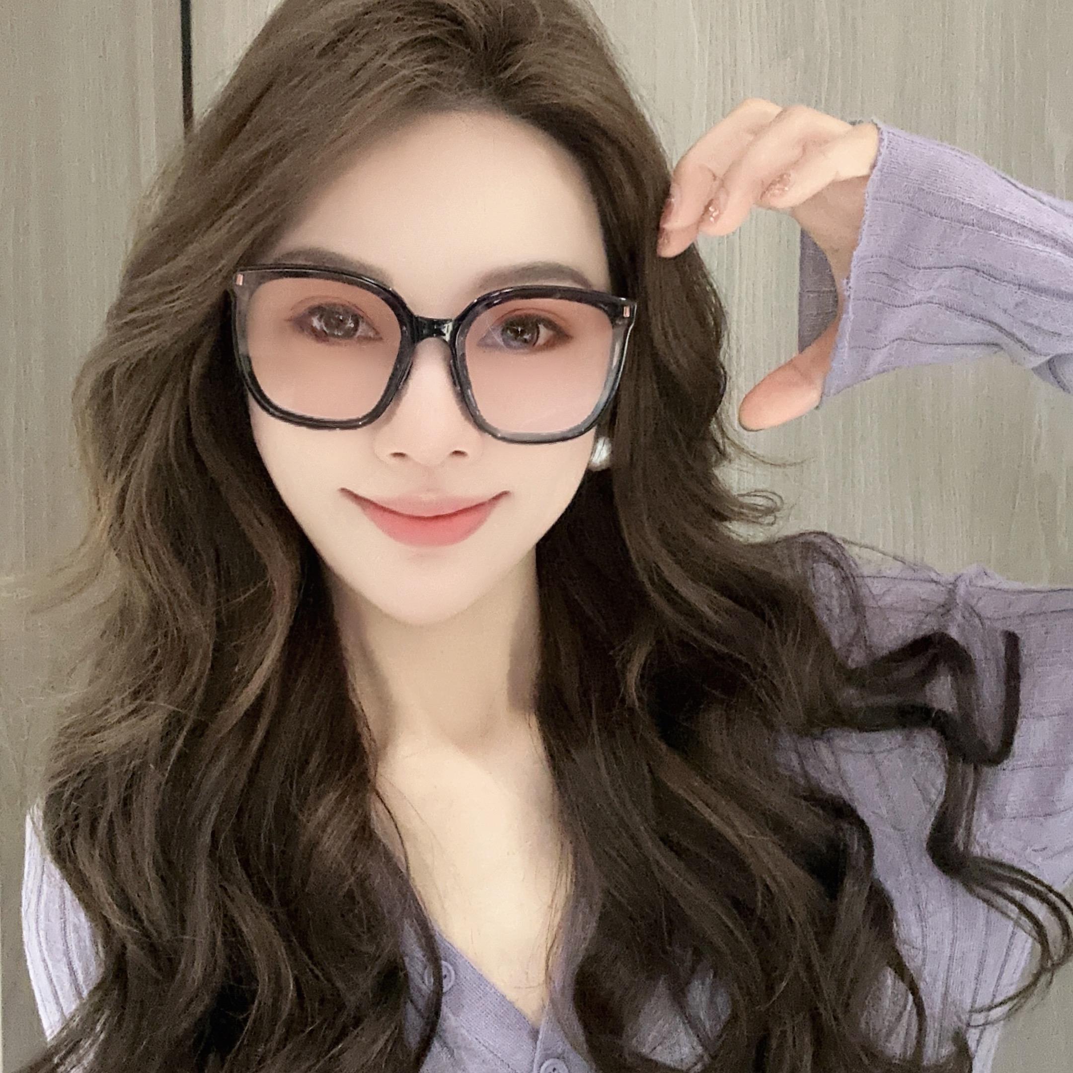 德芬妲折叠墨镜女款时尚2025新款防紫外线偏光太阳眼镜