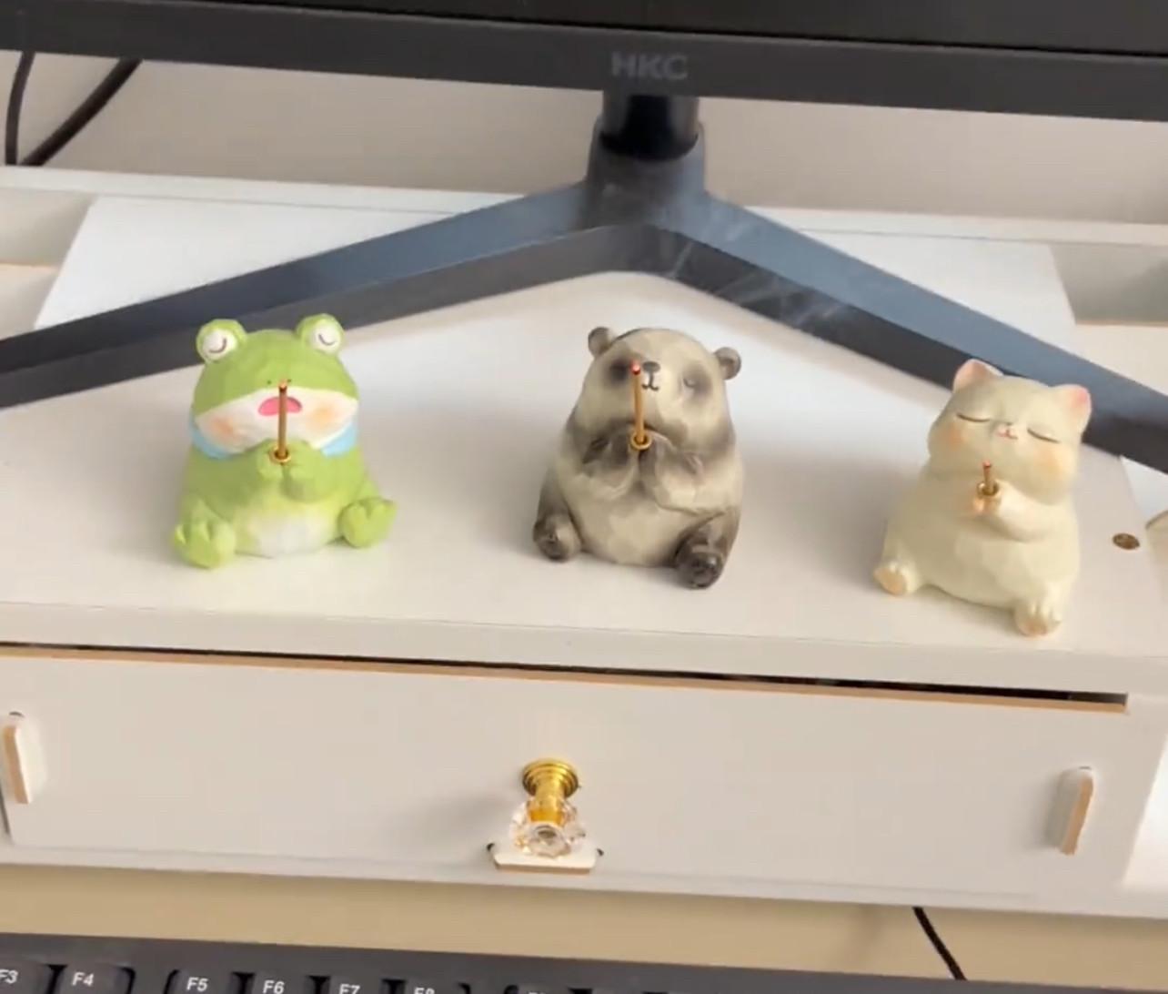 新款卡通办公桌好运创意装饰品树脂客厅可爱高颜值钓鱼车载摆件,家居饰品,装饰摆件,淘宝优惠券,粉丝福利购,淘宝优惠卷