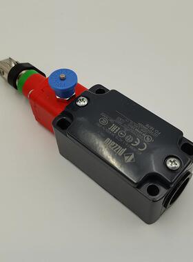 优势供应意大利Pizzato拉绳开关系列型号FD1878 FD676现货