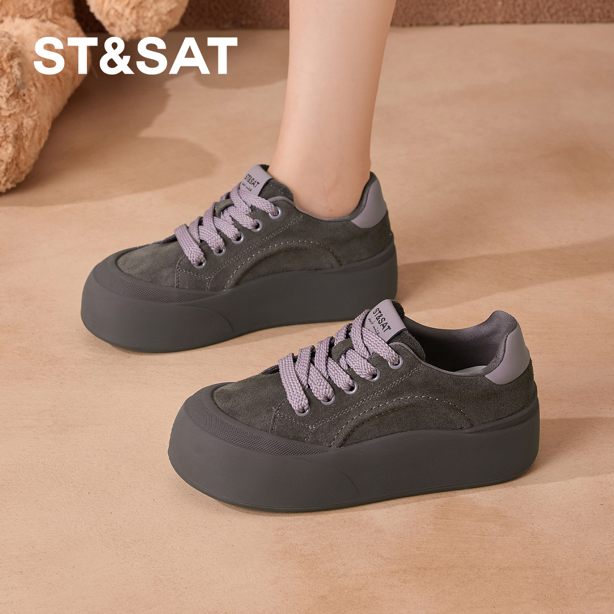 星期六2025新款秋季休闲板鞋