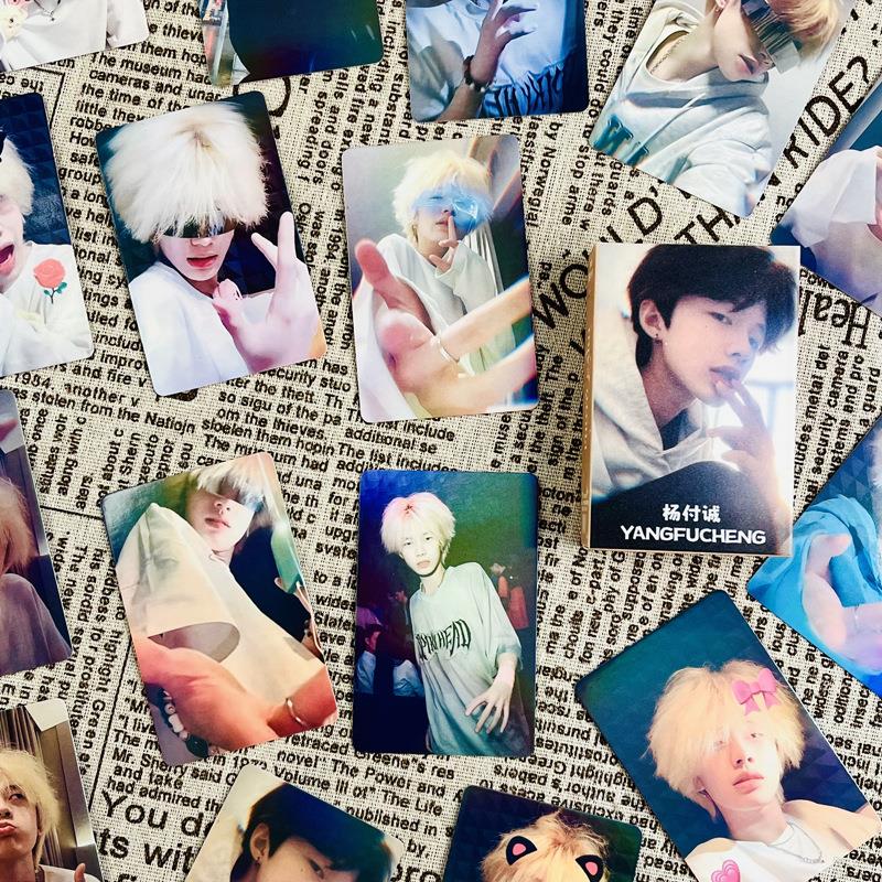 网红博主杨付诚全新镭射小卡55张不重复写真周边拍立得自印LOMO卡