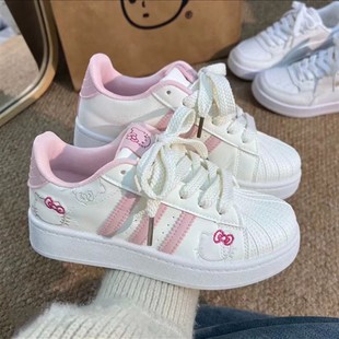 2026新款小众原创可爱KT猫小白鞋女ins风百搭学生休闲运动面包鞋