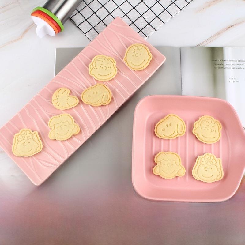 史努比饼干模具3D卡通烘焙家庭可爱推式糖霜饼干密封
