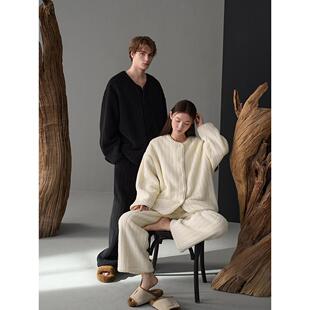 同语秋冬季珊瑚绒情侣睡衣女款圆领时尚大码男家居服套装可外穿