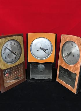 民俗怀旧老物件老钟表旧挂钟80年代老式上弦北极星机械古董钟摆件