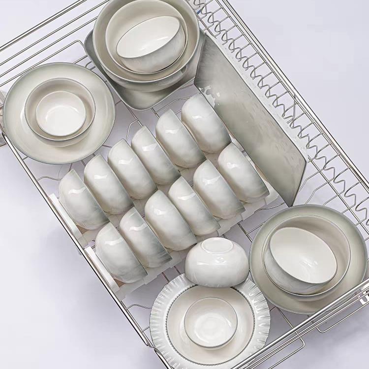 烟雨遥清新碗碟套装家用陶瓷碗盘2025新款餐具套装乔迁简约碗组合