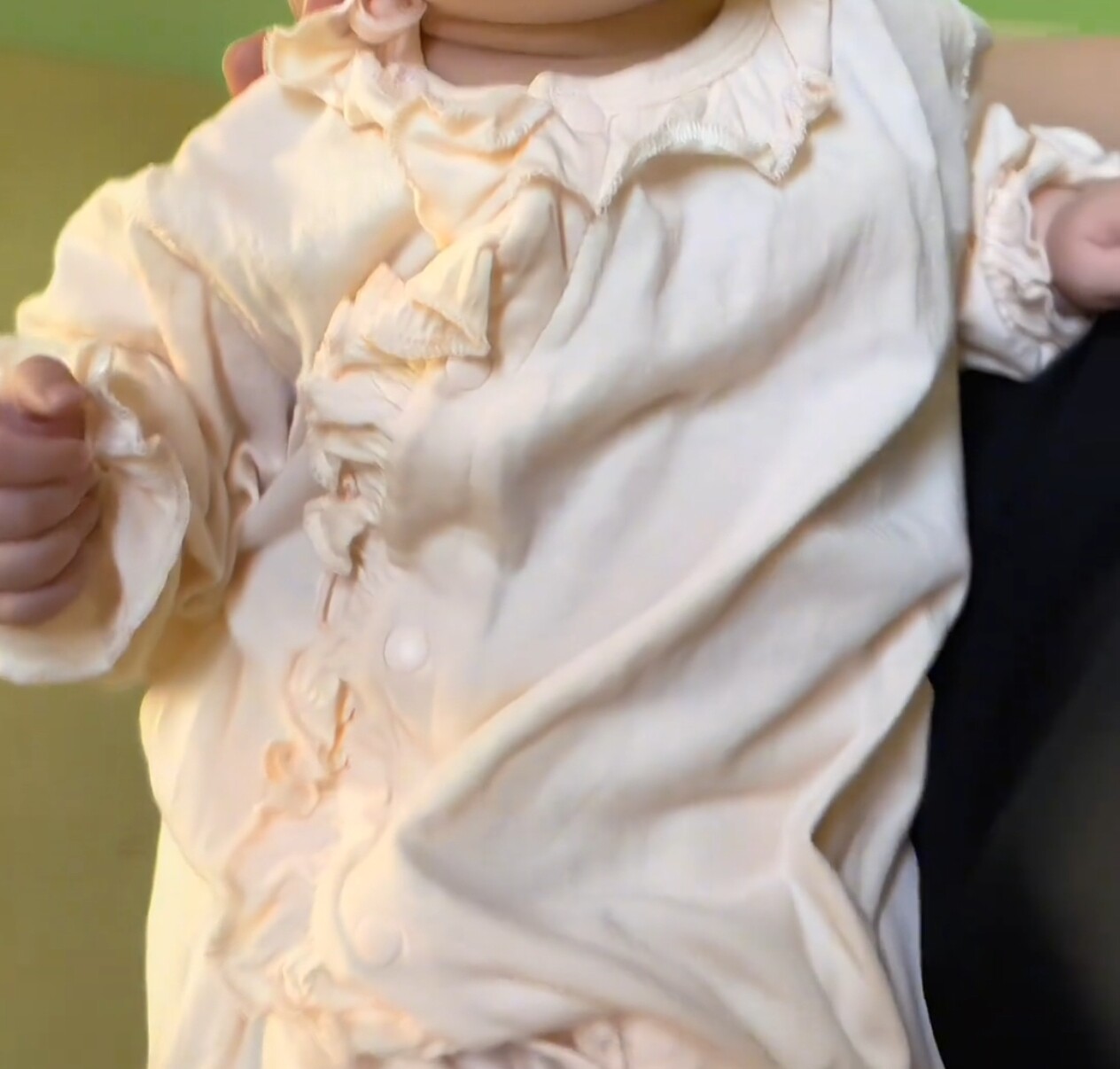 新款春秋长袖婴儿连体衣女宝宝戴帽纯棉哈衣家居外出爬服时尚洋气