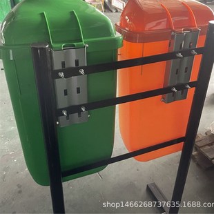 热销盖子桶体可分离固定立柱户外街道挂壁式 50Y升分类垃圾桶