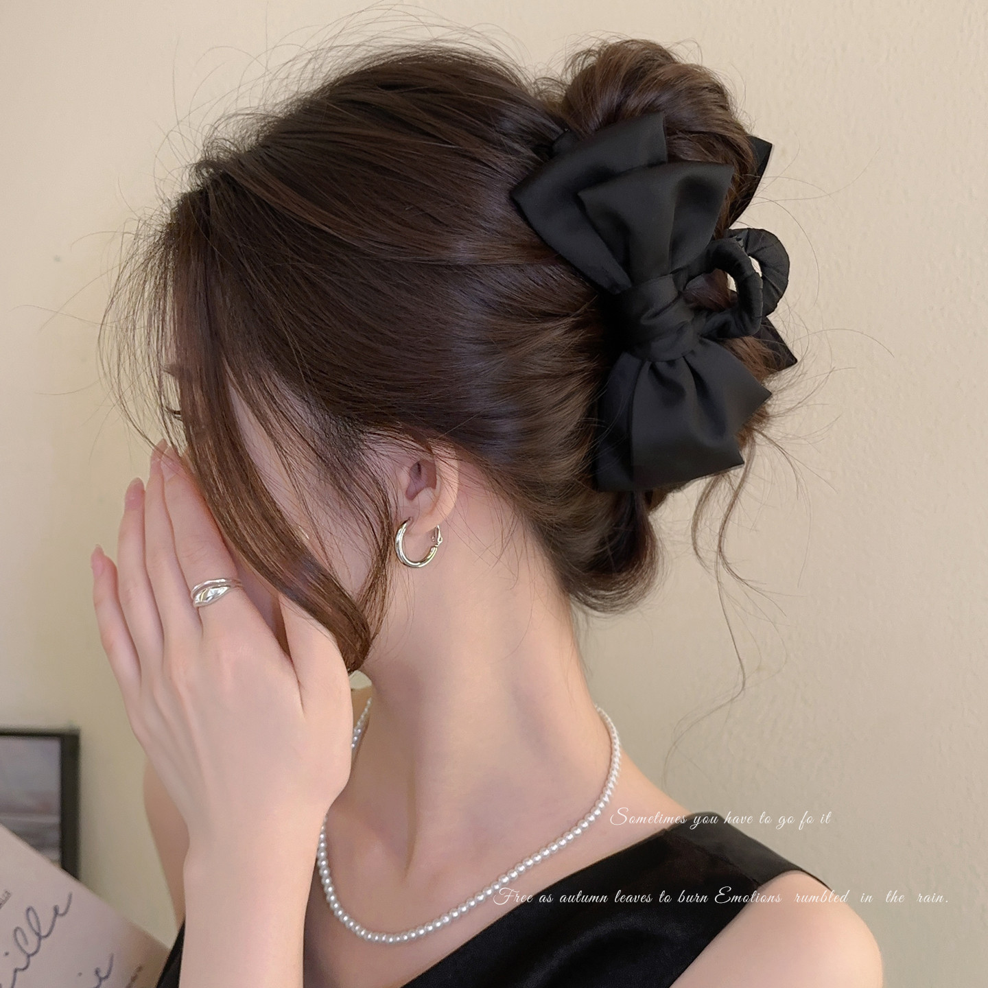 高级感蝴蝶结抓夹女后脑勺发量多盘发发夹大号气质鲨鱼夹发卡头饰