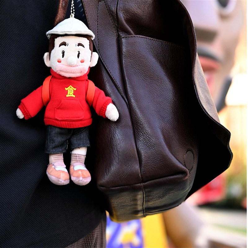 食贫道 饼叔f公仔系列玩偶带小书包棉花娃娃20cm尺寸新款可悬挂