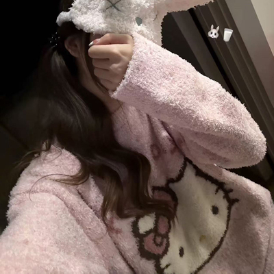 HelloKitty珊瑚绒睡衣女保暖套装