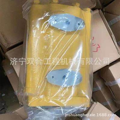 D65E-6齿轮泵 705-30-31203 7053031203