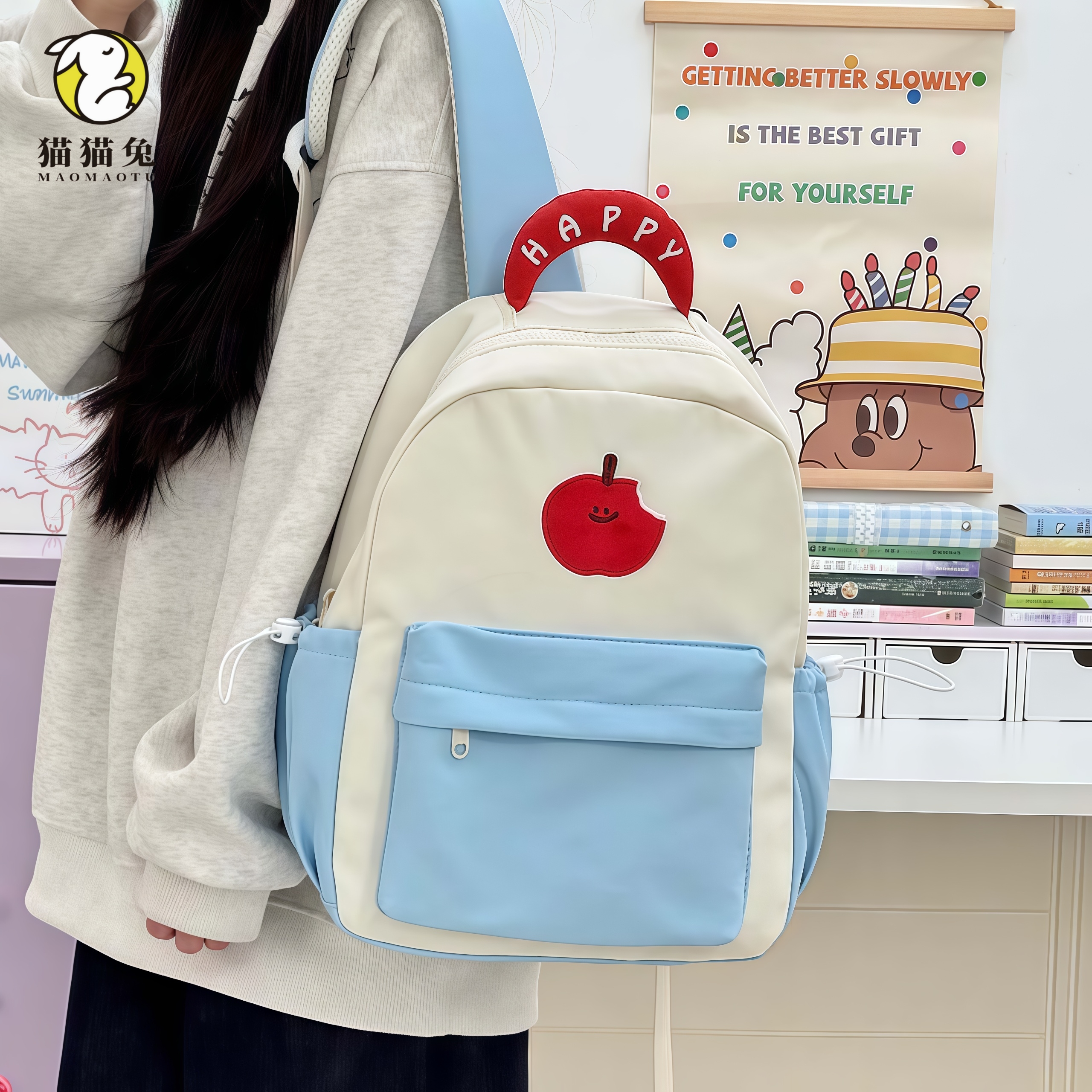 小巧轻便高颜值可爱卡通双肩书包