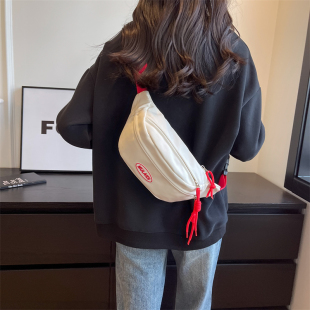 高级感2025新款 休闲小众日系ins潮牌出行腰包 帆布单肩包超火时尚
