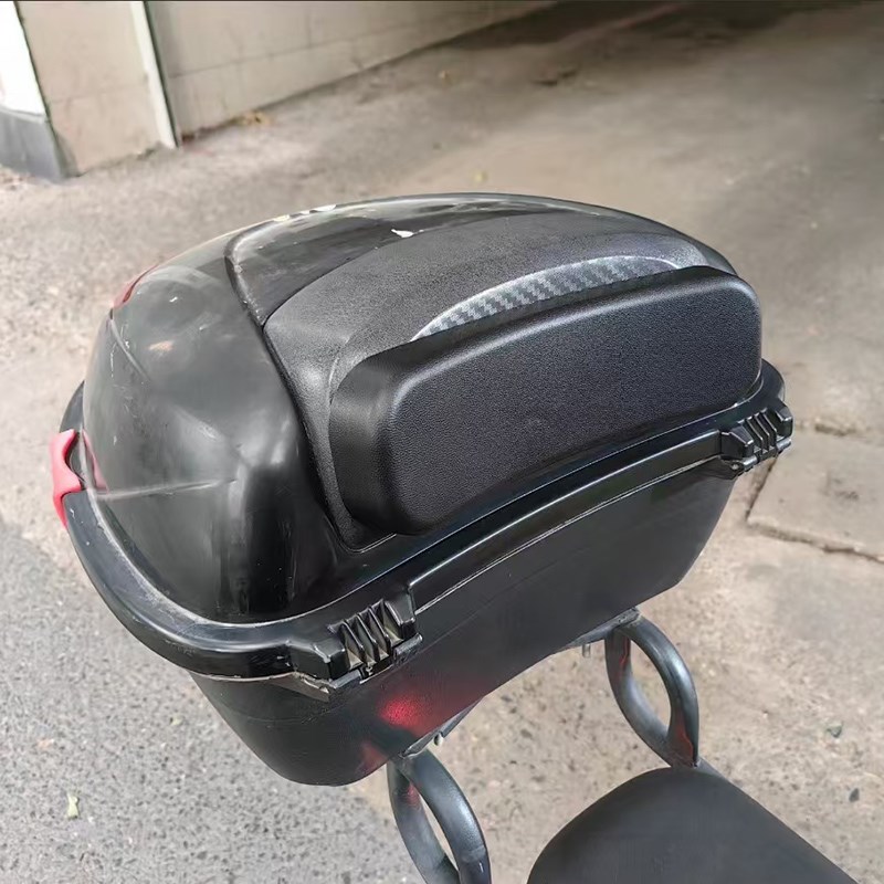 塑料尾箱靠背电动车腰靠摩托车软垫嘉德瑞/GIVI/万仕龙/途牛/通用