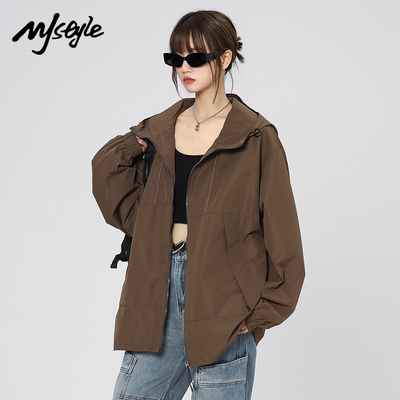 MJSTYLE连帽冲锋衣款式夹克女