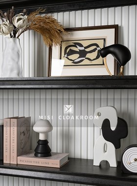 高级感样板间装饰品创意摆件展厅售楼部书房书柜玄关客厅家居摆设