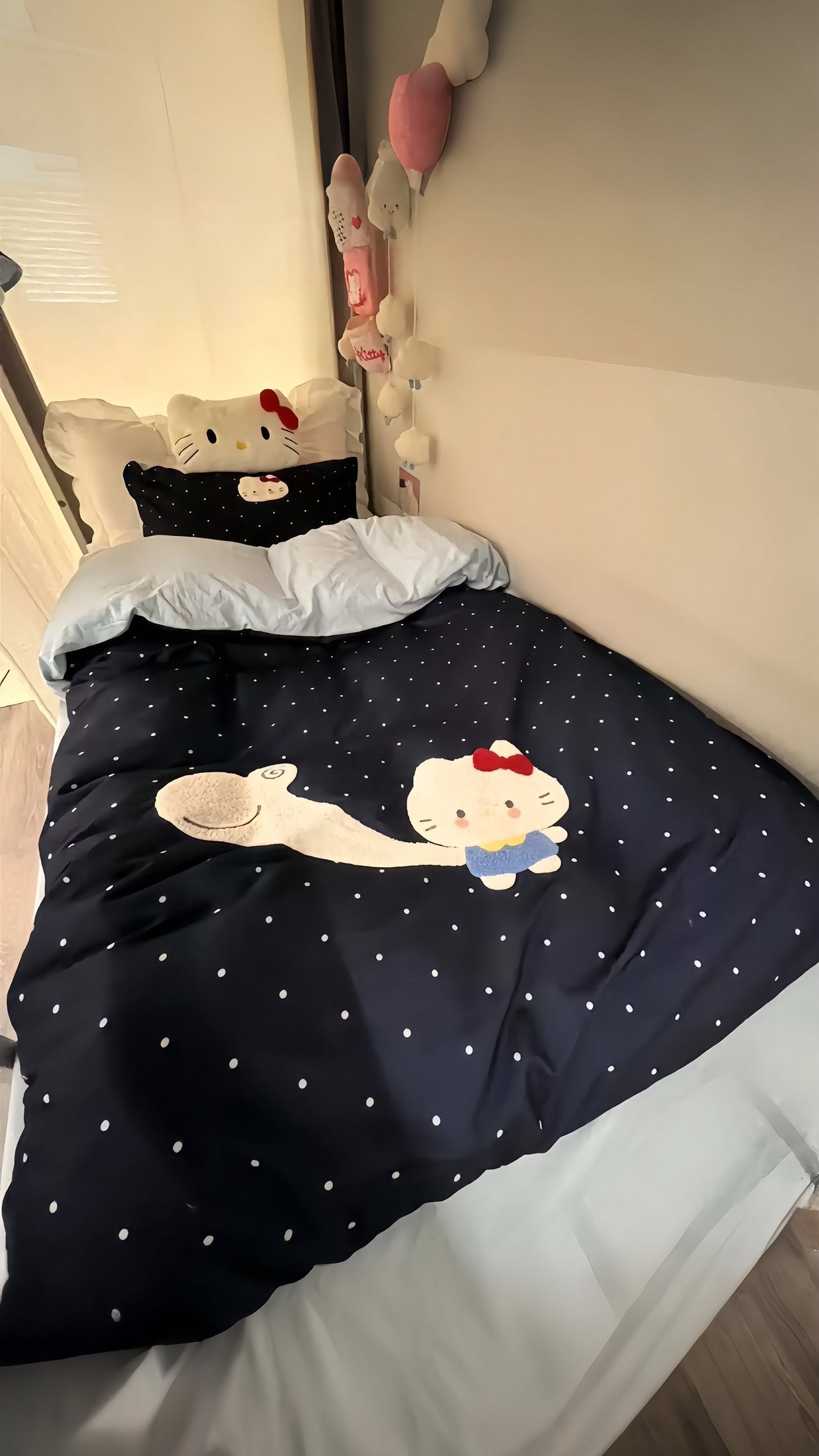 卡通kitty被套床单学生宿舍三件套亲肤柔软水洗棉毛巾绣四件套